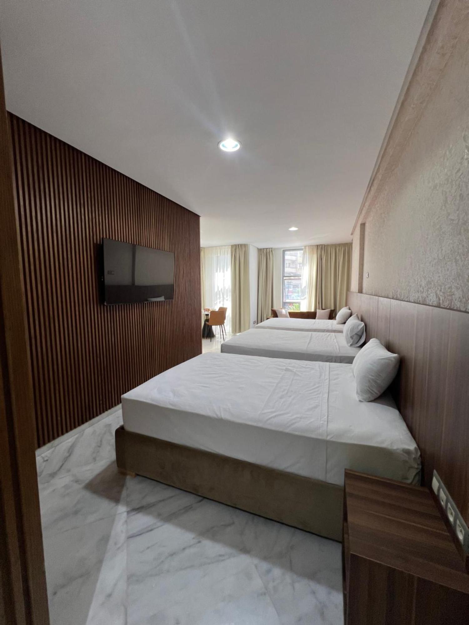 Luxury Apartment Charf Bagian luar foto